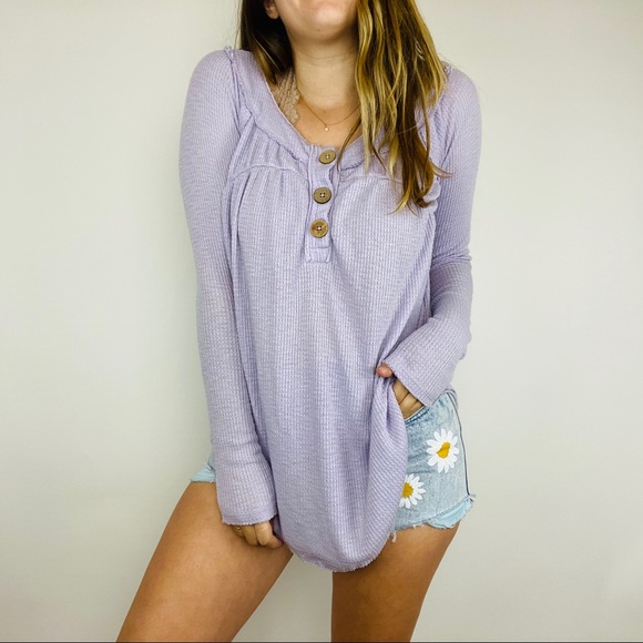 Free people light purple oversized Henley thermal - Picture 2 of 5